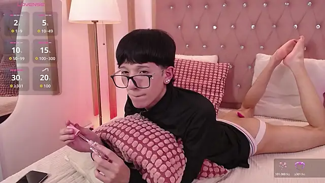 Emo_Boy_ webcam