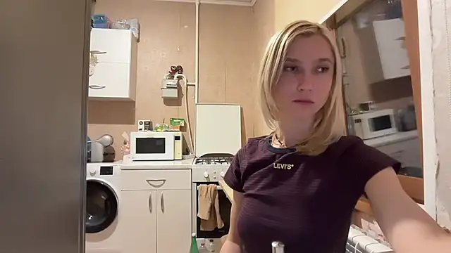 AngelJeni webcam