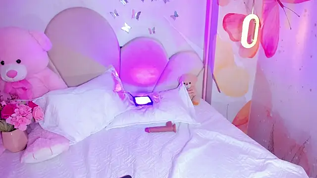 little_doll18_ webcam