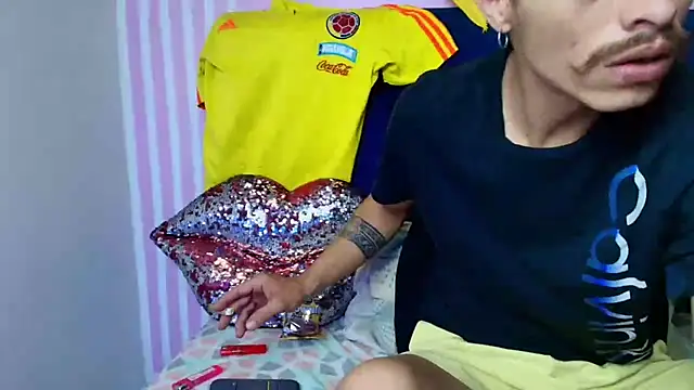 taylor_Stele webcam