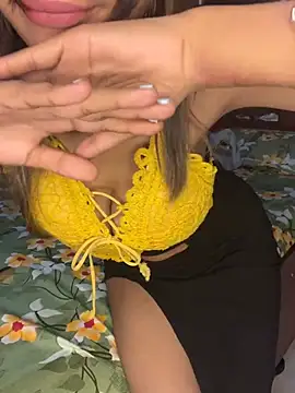 Ally_00 webcam