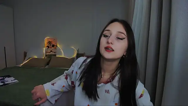 JulietteMonli webcam