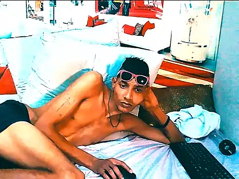 IndianSavageMale webcam