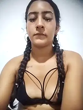 ScarletLovee_ webcam