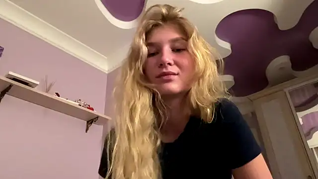 MyraCadoff webcam