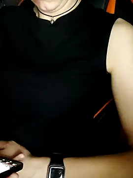 Aashikalaa webcam