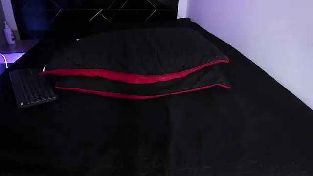 Adrian_Wolf webcam
