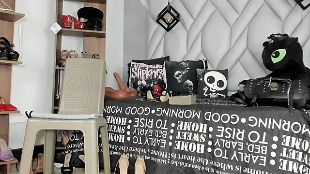 MirandaHaguen webcam