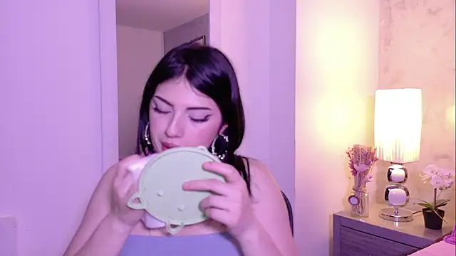 IsabellaRossi live cam