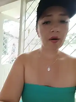 tata_sanz_ webcam