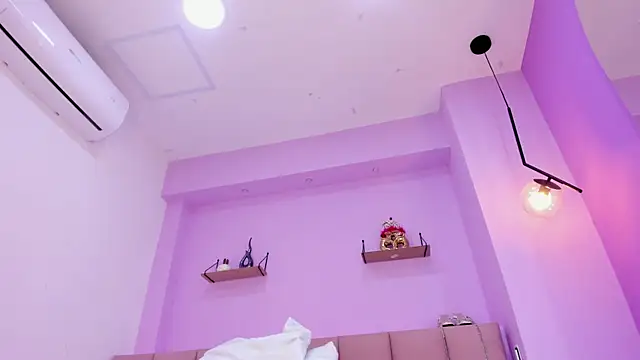 sam_doll_ webcam