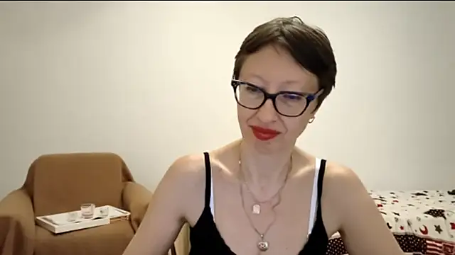 BellaRose_2020 webcam