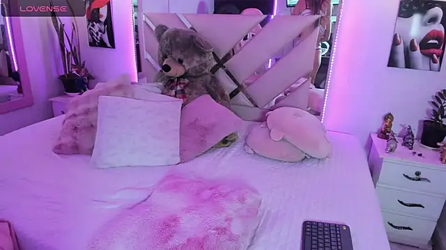 Karly_moon webcam