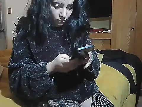creepyh0e_ live cam on StripChat