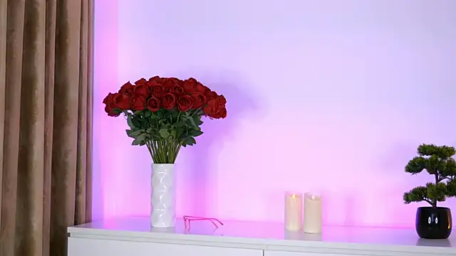 AishaSins webcam