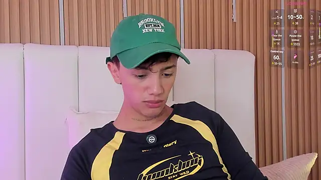 tomy_rox (M young) - suck cock show