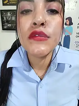 MAYE__13 webcam