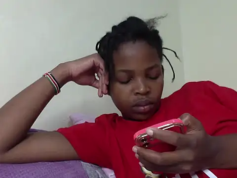 queen-sasha live cam on StripChat