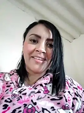 EstrellaSmmith live cam on StripChat