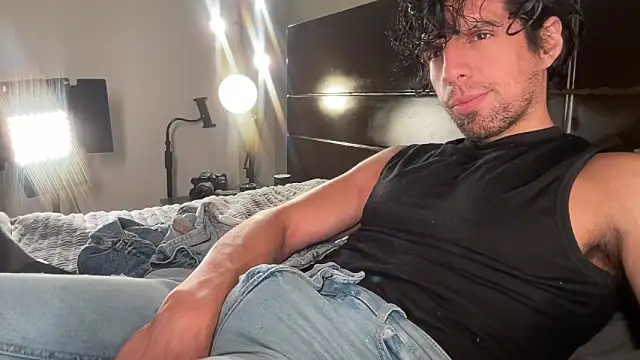 beranco19 live cam on StripChat