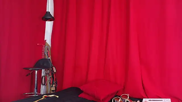 aleja_spearsx webcam