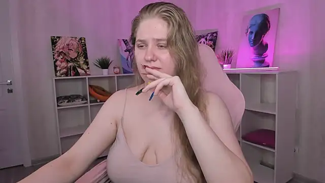 Megan_Violer webcam