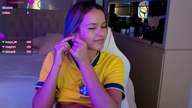 Stacy_Tyler webcam