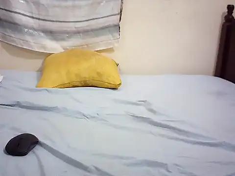 emmyteaz1 webcam