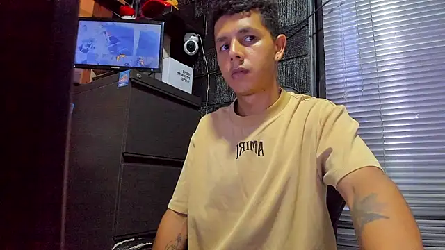boy_bigcock24cm webcam