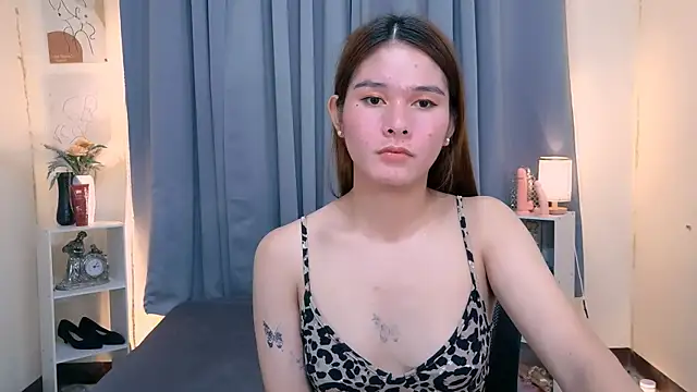 Mimi_Mckinley webcam