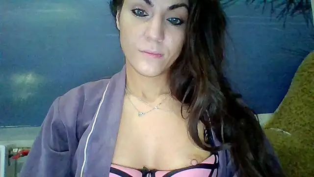 AliceTailor live cam on StripChat