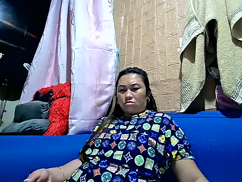 Lonely_Heart webcam