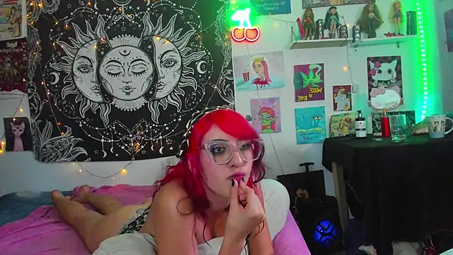 Cherrypieuwu webcam