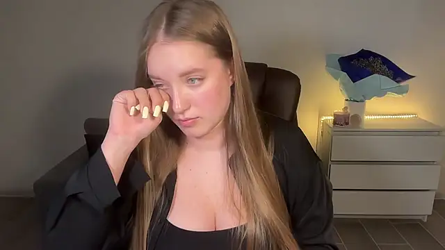 EvaMaddison webcam