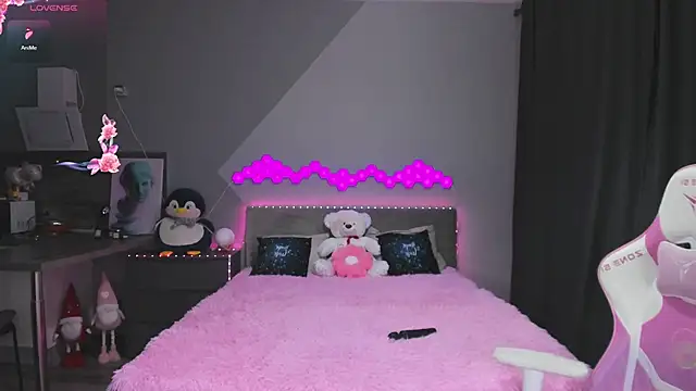 Maggie_Moore webcam