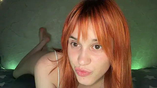lovely_redhead's live room