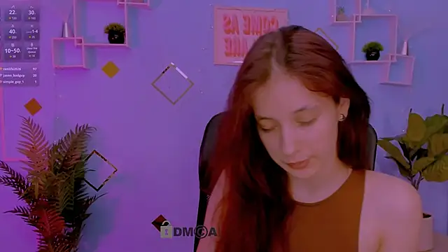 nami_glow webcam