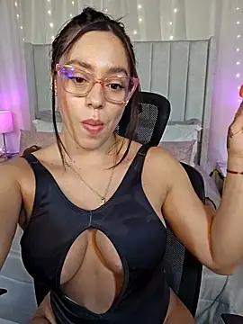 Amara_Black