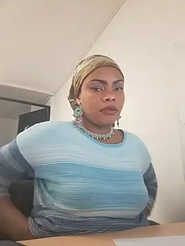 Reve_Damour live cam