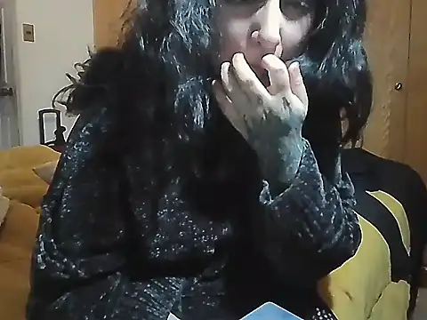 creepyh0e_ webcam