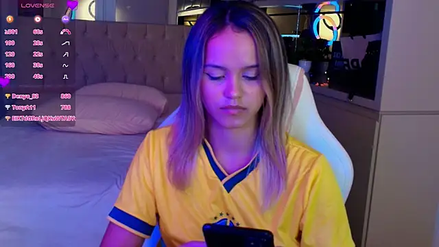 Stacy_Tyler webcam