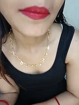xpihu live cam on StripChat
