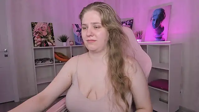 Megan_Violer webcam
