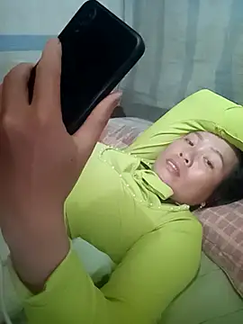 phuongtrinh1 live cam on StripChat