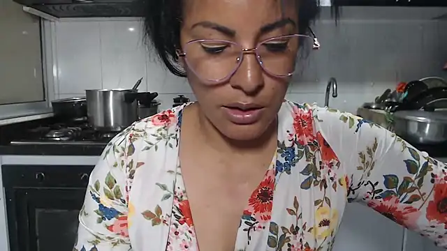 kateleyagrey webcam