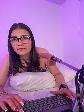 aurora_divine - Aurora_divine's free webcam - UK Sex Cams