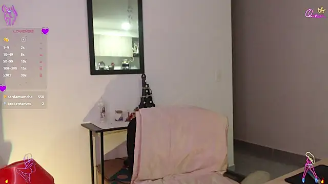 scarlett_diamond11 webcam