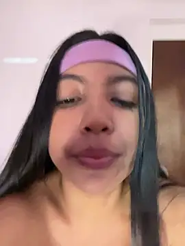 nicole_fisherr webcam