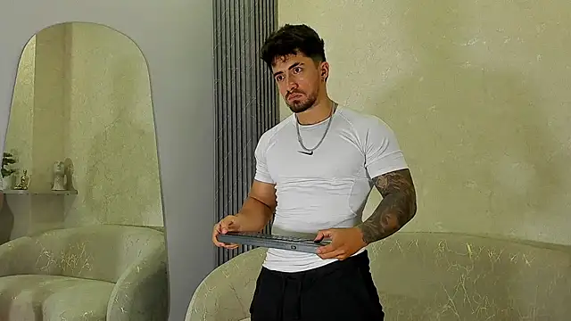 Brad_Summer webcam