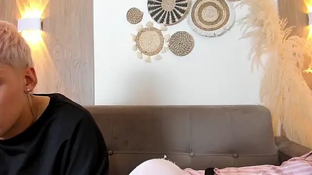 Kenji_n_Rousse webcam